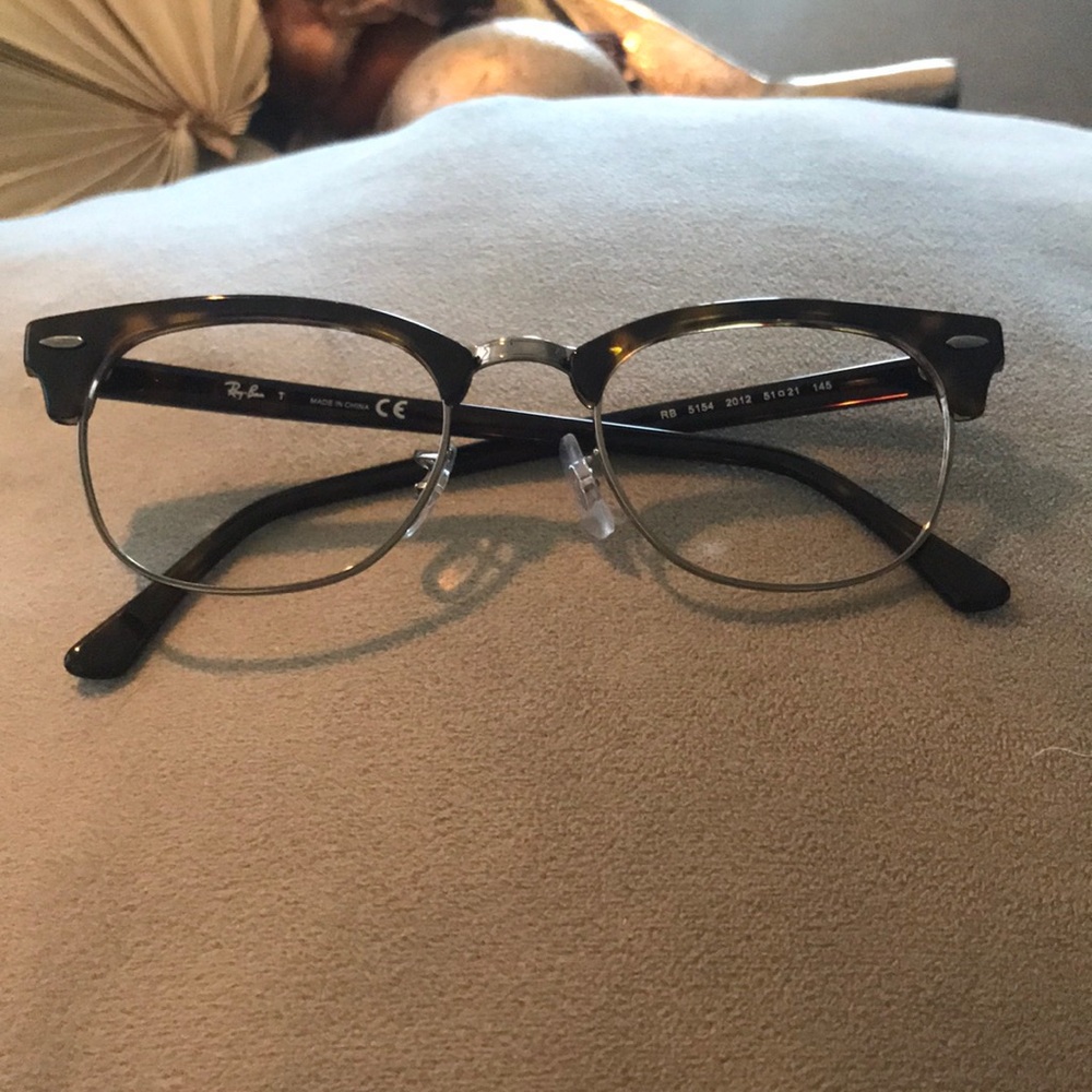 Authentic Ray-ban glasses.